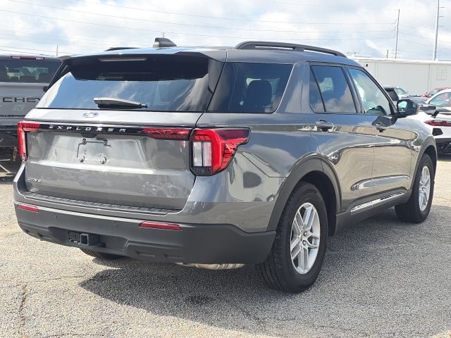2025 Ford Explorer Active:B02488