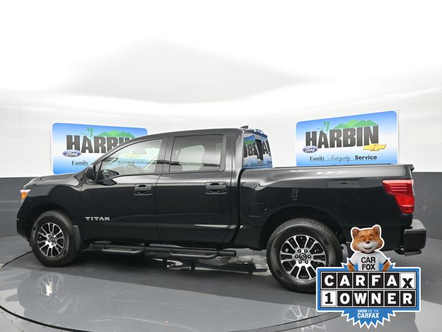 2024 Nissan Titan SV photo