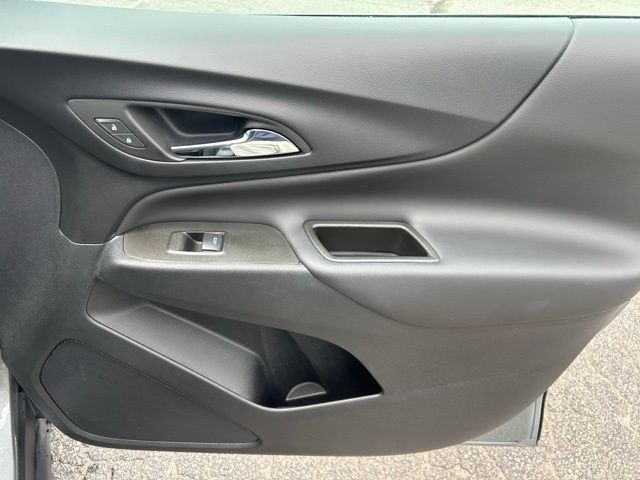 ChevroletEquinox9