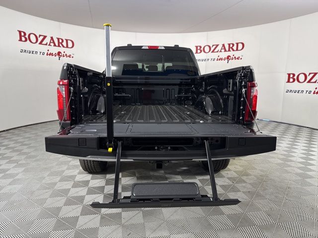 2025 Agate Black Metallic Ford F-150 XLT 4X4 Truck