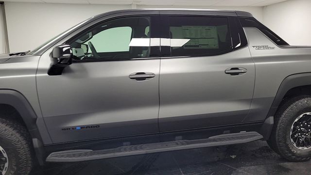 2026 – Chevrolet – Silverado EV