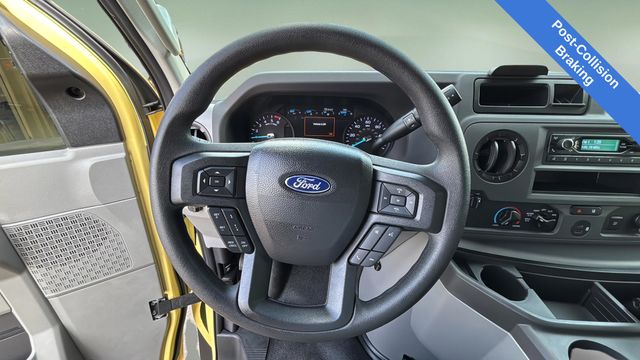 Used 2022 Yellow Ford Base image 15