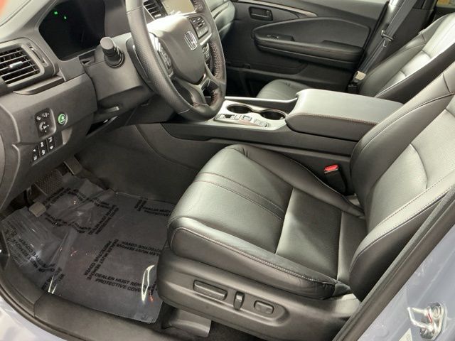 used 2025 Honda Ridgeline car, priced at $39,991