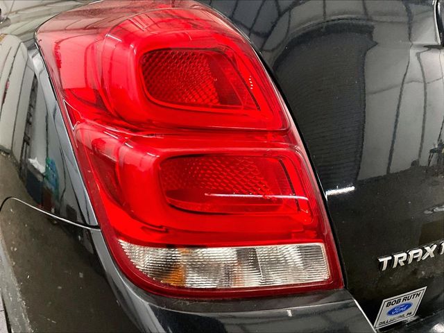 2021 Chevrolet Trax LT Blue at South Hills Kia