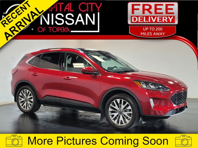 2022 Ford Escape Titanium AWD