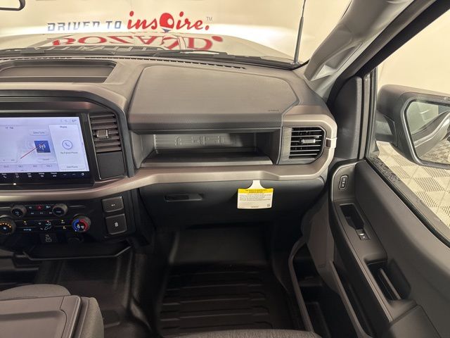 2025 Agate Black Metallic Ford F-150 XL 4X4 Truck