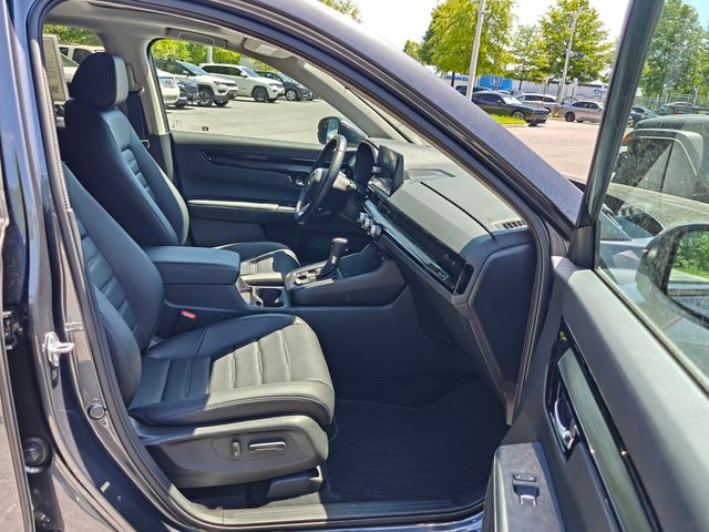 used 2025 Honda CR-V car, priced at $35,496