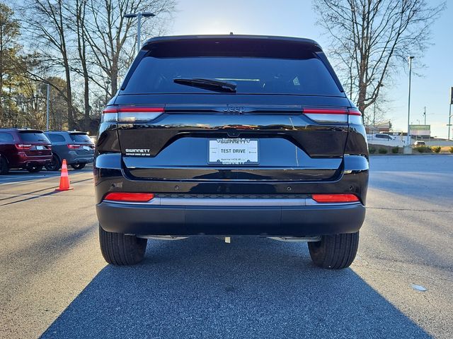 New 2026 Black Jeep Laredo image 7