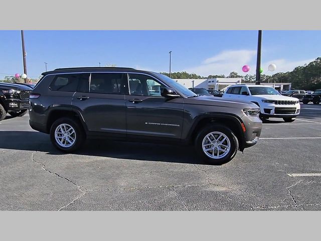 2026 Jeep Grand Cherokee L Laredo 4x2