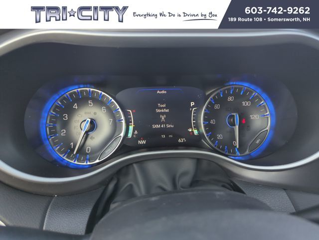 2026 Chrysler Voyager LX photo 14