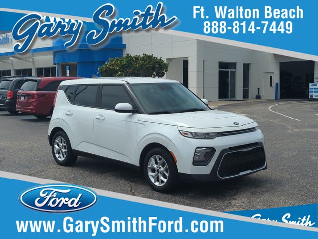 2020 Kia Soul 2.0L S IVT's photo