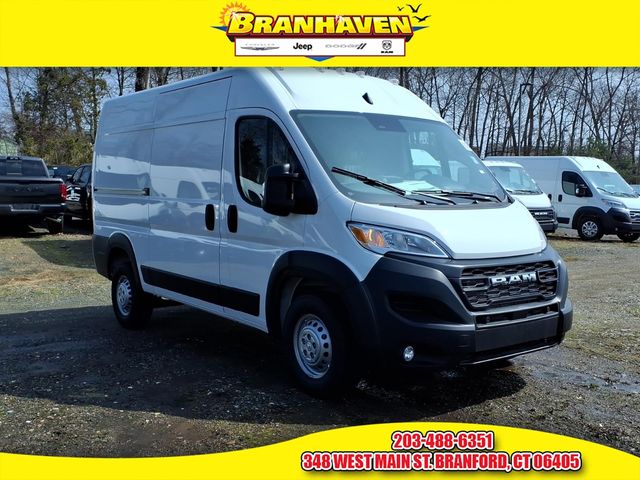 Bright White Clearcoat 2026 RAM ProMaster 1500 Tradesman 136 High Roof Cargo Van FWD Van Front-Wheel Drive 9-Speed Automatic