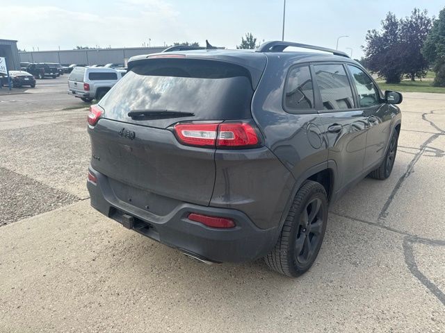 2015 Granite Crystal Metallic Clearcoat Jeep Cherokee Latitude 4X4 SUV