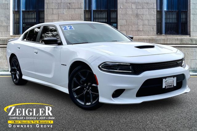 White Knuckle Clearcoat 2022 Dodge Charger Sedan Rear-Wheel Drive 8-Speed Automatic