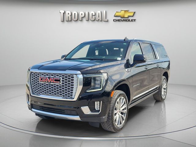 Black 2023 GMC Yukon XL Denali 4WD SUV / Crossover Four-Wheel Drive
