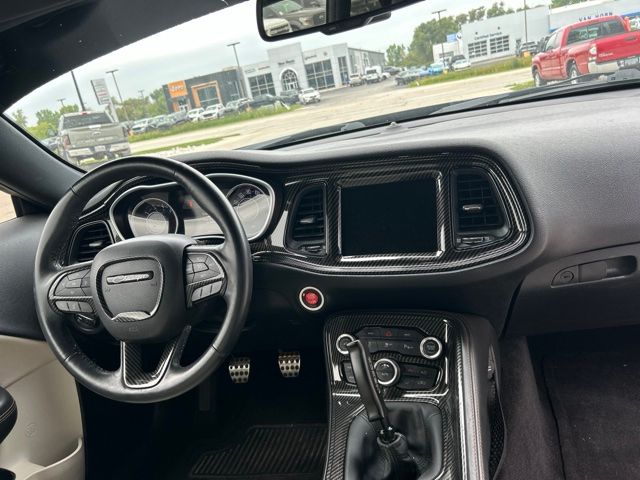 Used 2015 Pitch Black Clearcoat Dodge R/T image 8