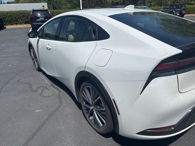 2023 Toyota Prius XLE - Photo 6