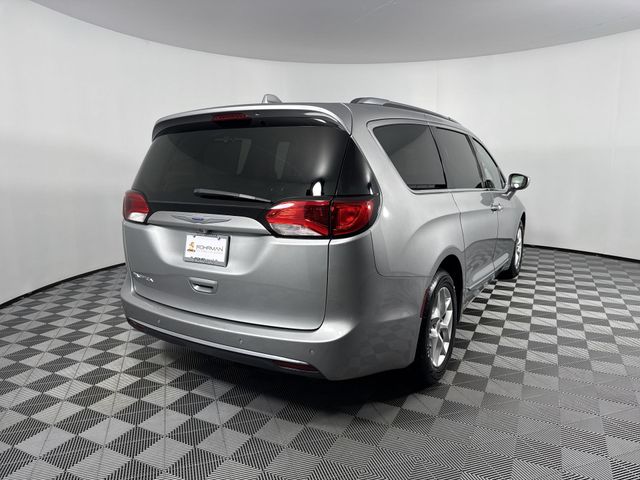 Used 2017 Chrysler Pacifica For Sale in Indianapolis, IN