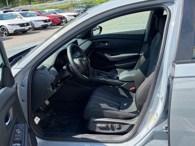 new 2026 Honda Accord Hybrid car, priced at $33,972