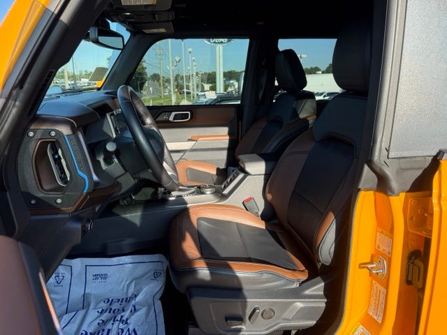 Used 2022 Orange Ford Outer Banks image 11