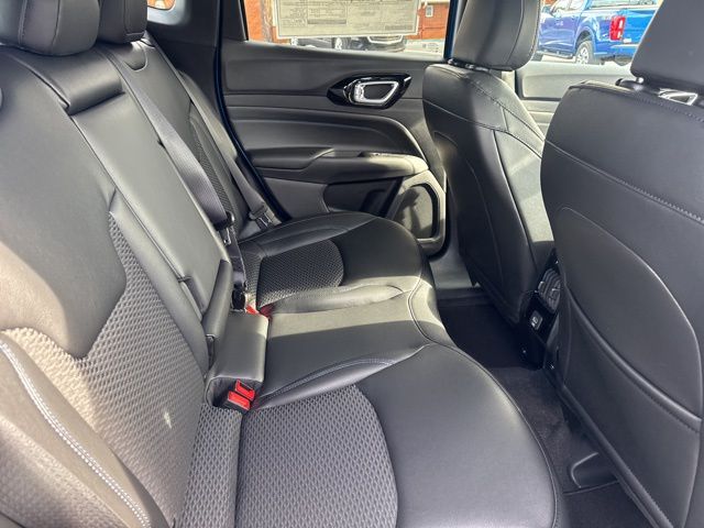 New 2026 Blue Jeep Latitude image 11