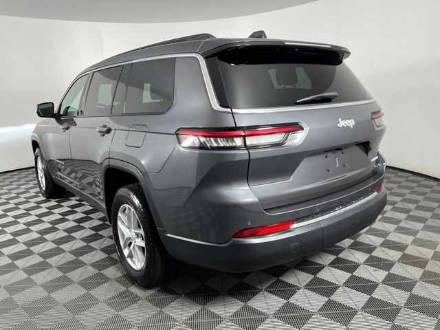 Certified Used 2024 Gray Jeep Laredo image 6