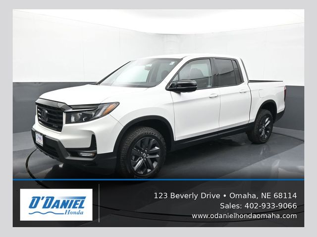 White 2023 Honda Ridgeline Pickup Truck All-Wheel Drive 9-Speed Automatic