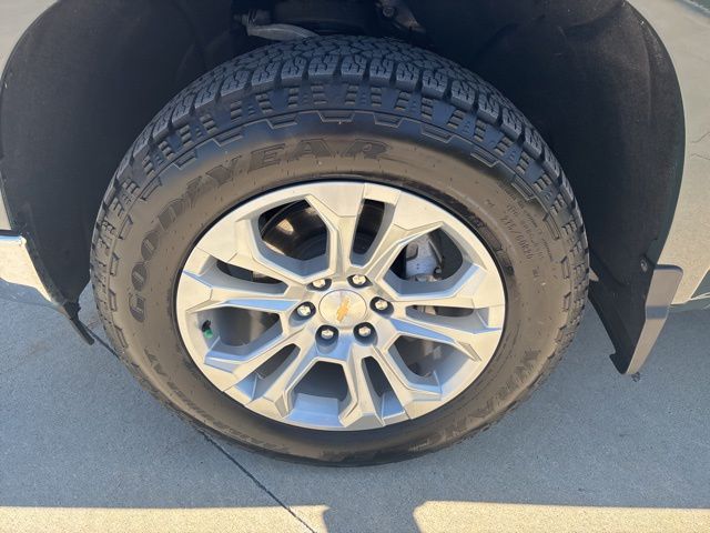 Used 2025 Chevrolet Silverado 1500 Truck
