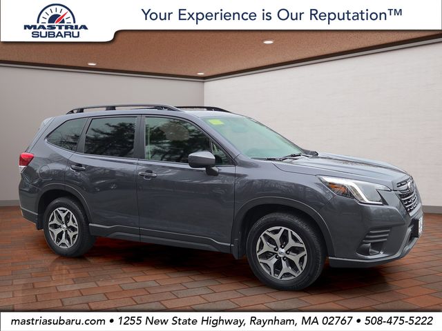 Magnetite Gray Metallic 2023 Subaru Forester Premium Crossover AWD SUV / Crossover All-Wheel Drive Continuously Variable Transmission