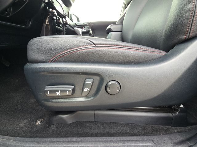 2022 Toyota 4Runner TRD Off-Road Premium:44413A1A