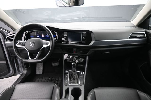 Used 2024 Volkswagen Jetta Sedan