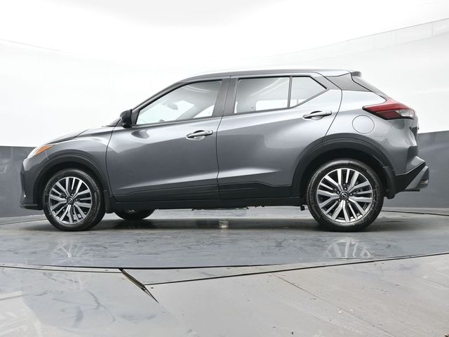 2022 Nissan Kicks SV 29