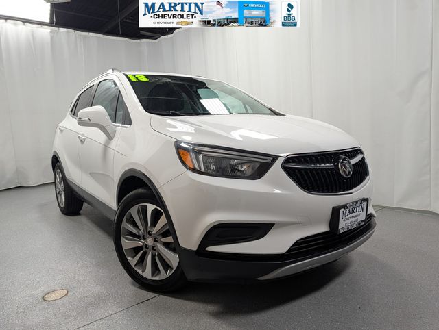 Summit White 2018 Buick Encore Preferred FWD SUV / Crossover Front-Wheel Drive 6-Speed Automatic Overdrive