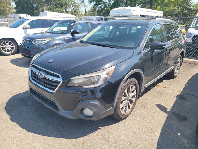 Crystal Black Silica 2018 Subaru Outback Wagon All-Wheel Drive Continuously Variable Transmission