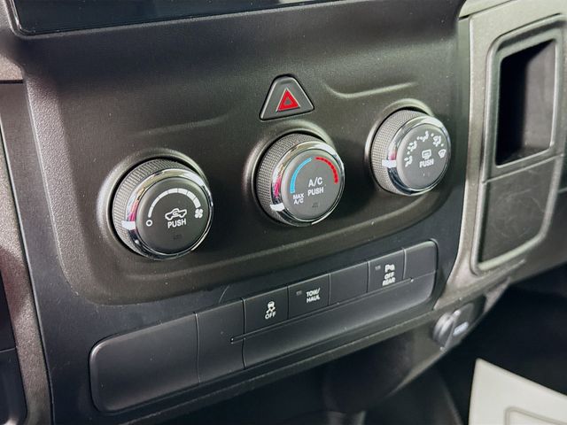 2022 RAM 1500 Classic Tradesman photo