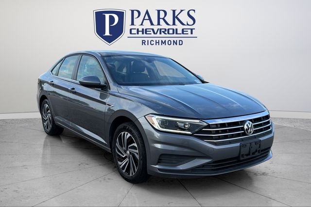 Platinum Gray Metallic 2020 Volkswagen Jetta Sedan Front-Wheel Drive 8-Speed Automatic