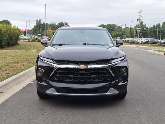 Used 2025 Black Chevrolet LT image 16