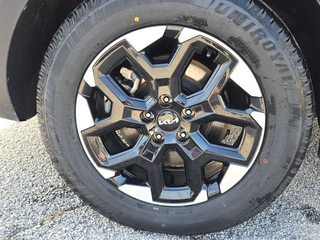 2024 Kia Sorento S:168915A