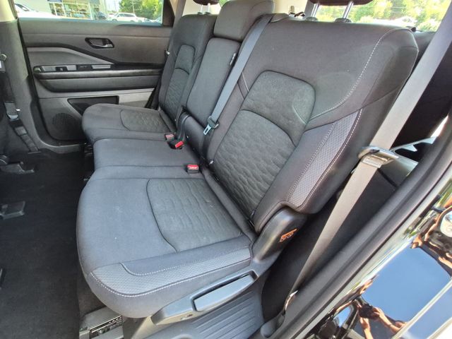Used 2025 Super Black Nissan SV image 29