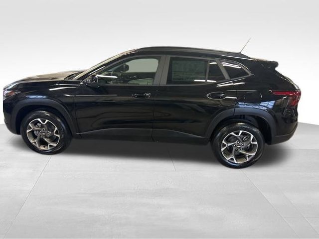 2025 Chevrolet Trax LT photo