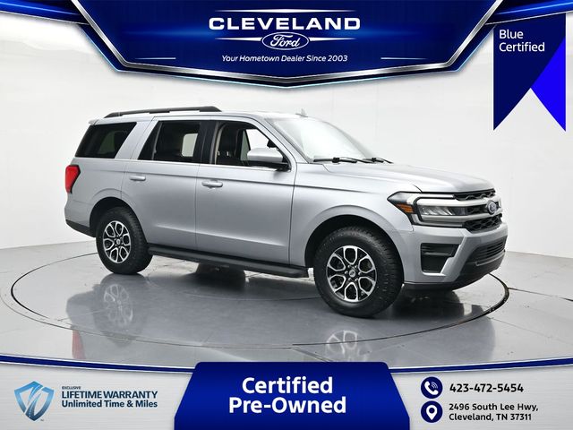 Silver Metallic 2024 Ford Expedition SUV / Crossover Four-Wheel Drive Automatic