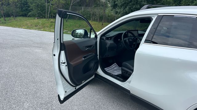 Used 2024 Toyota Venza SUV
