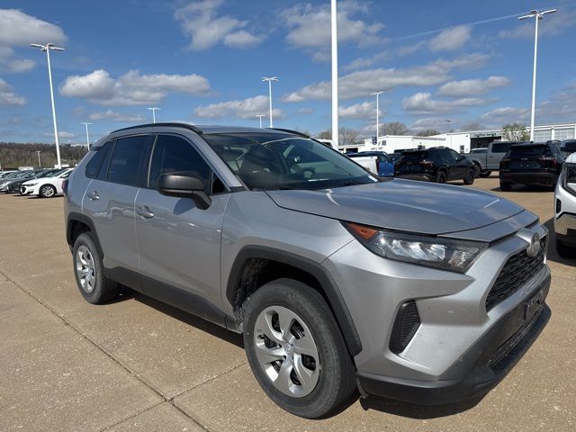 Silver Sky Metallic 2019 Toyota RAV4 LE AWD SUV / Crossover All-Wheel Drive 8-Speed Automatic