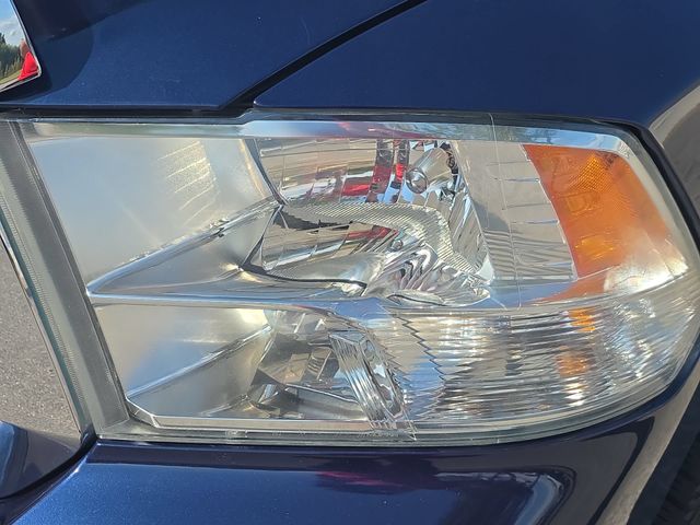 Used 2015 True Blue Pearlcoat Ram Big Horn image 31
