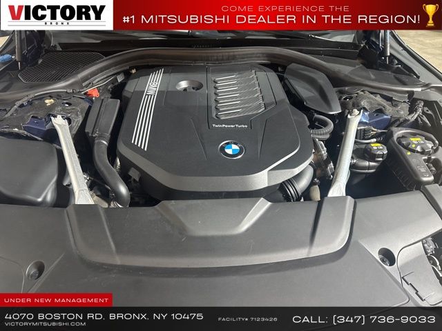 2022 BMW 7-Series 740i xDrive photo