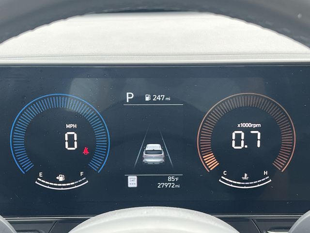 Used 2025 White Hyundai SEL image 26