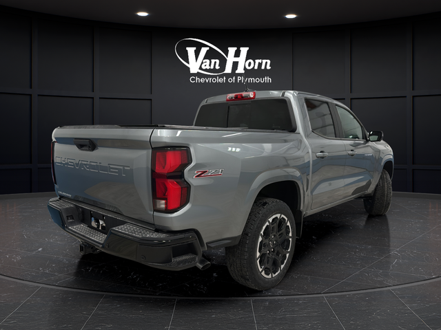 View vehicle photo 3