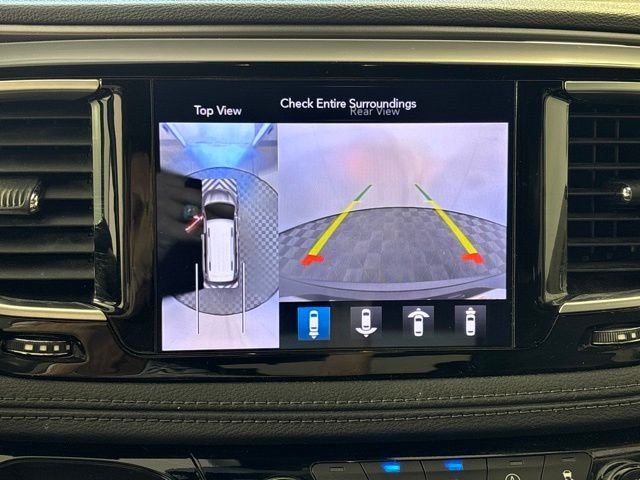 Used 2019 Chrysler Pacifica Van