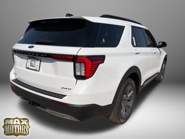 2025 Ford Explorer Active 11