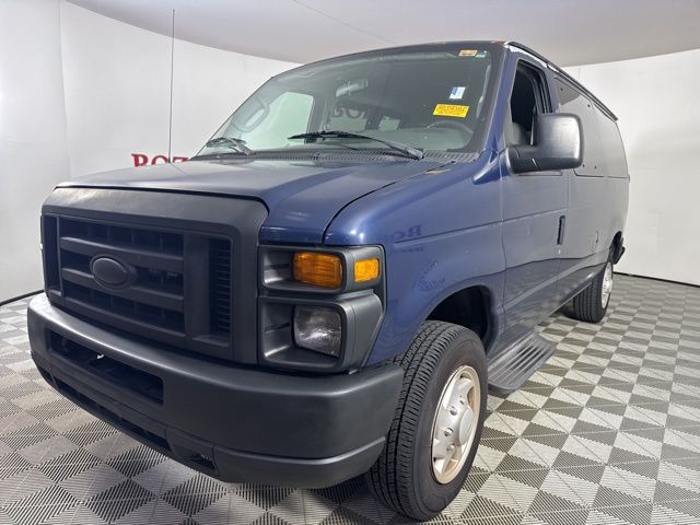 2008 Dark Blue Pearl Ford E-150 XLT RWD